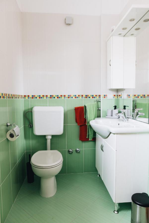Stay In The Heart Of Porec - 50M To The Beach Екстер'єр фото