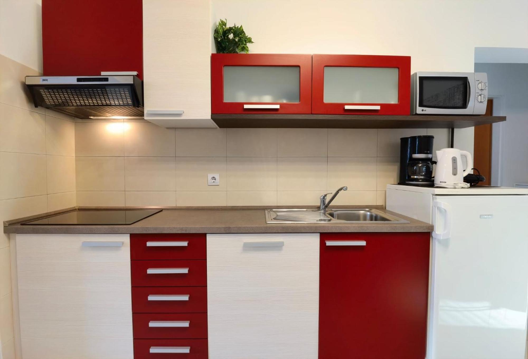 Stay In The Heart Of Porec - 50M To The Beach Екстер'єр фото