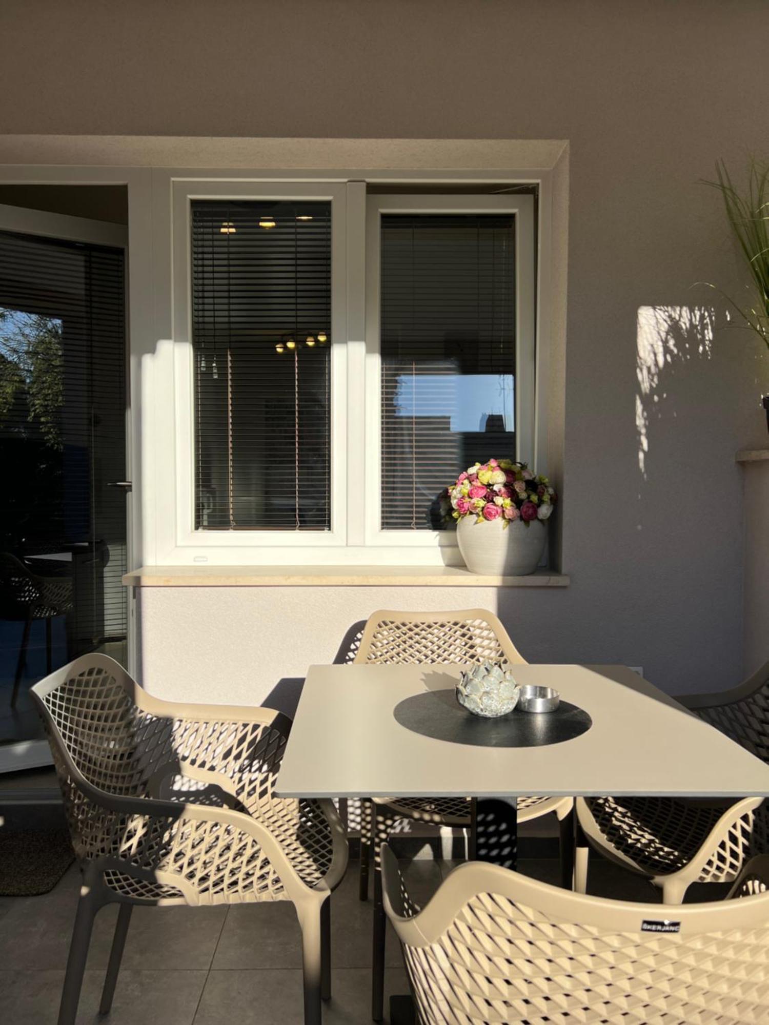 Stay In The Heart Of Porec - 50M To The Beach Екстер'єр фото